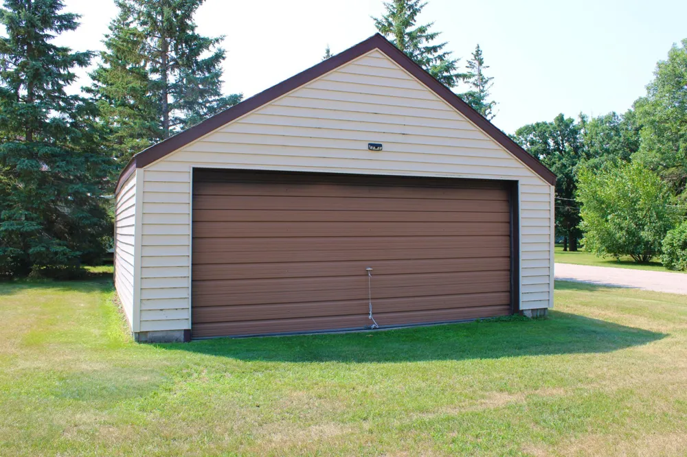 506 Lincoln Avenue W Karlstad, MN 56732