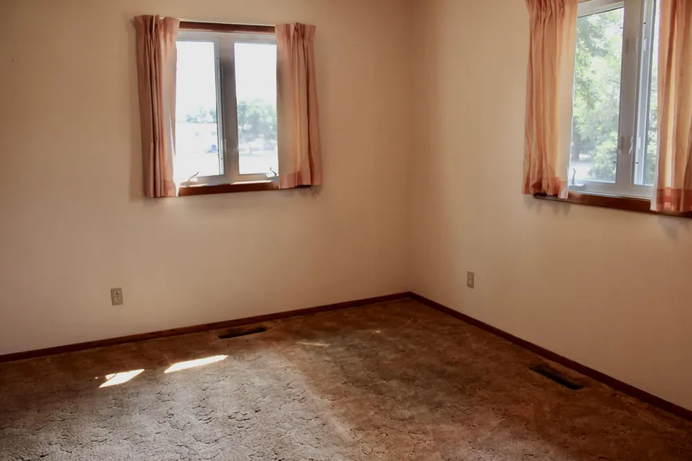 506 Lincoln Avenue W Karlstad, MN 56732