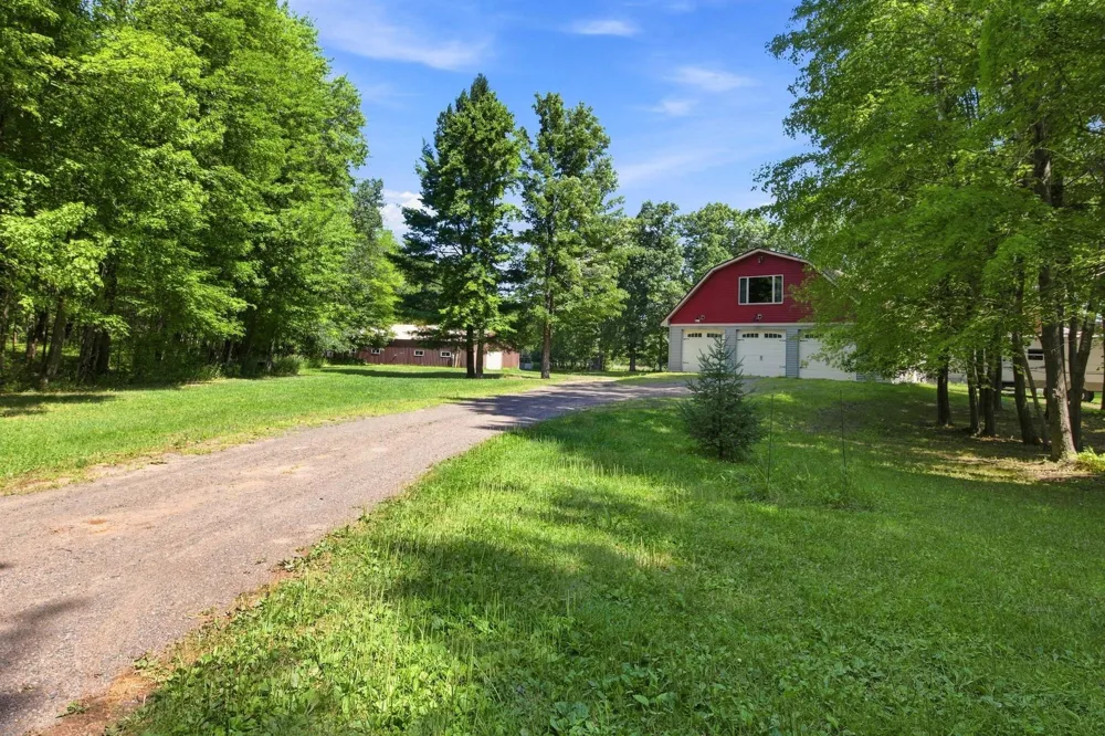 25053 Typo Creek Drive NE Stacy, MN 55079