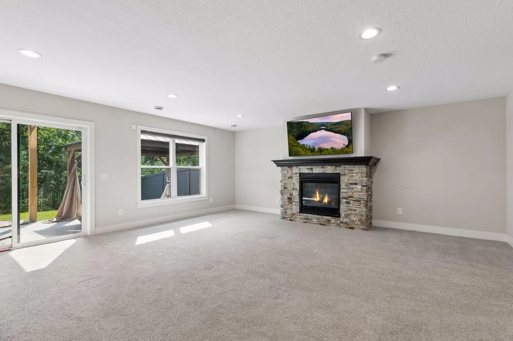 7400 Agate Trail Inver Grove Heights, MN 55077