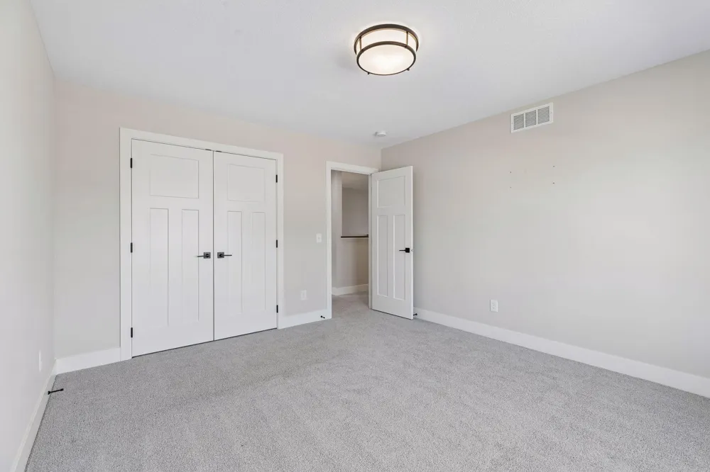 7400 Agate Trail Inver Grove Heights, MN 55077