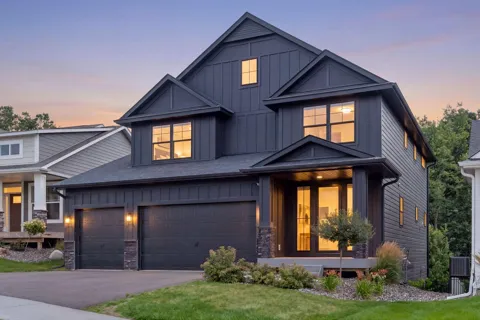 7400 Agate Trail