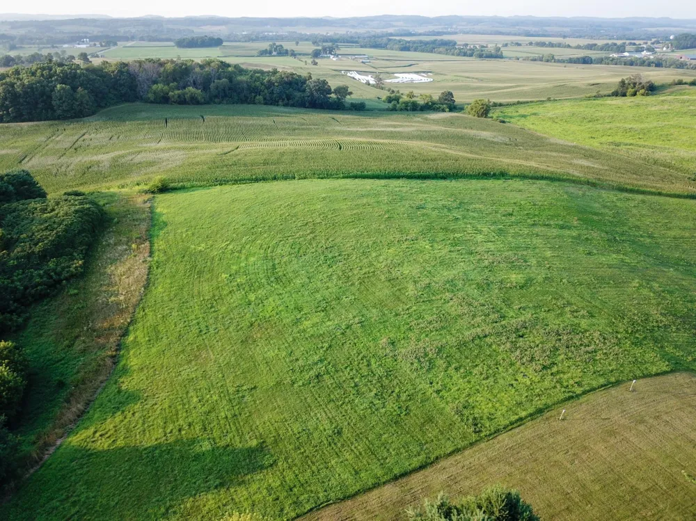 S373 Dammen Road Mondovi, WI 54755