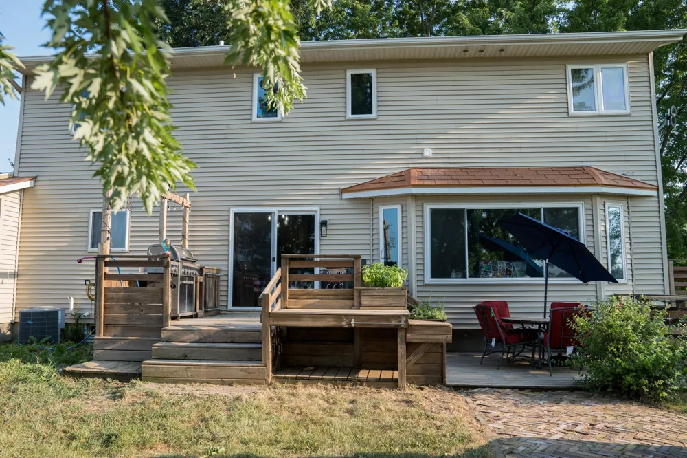 S373 Dammen Road Mondovi, WI 54755