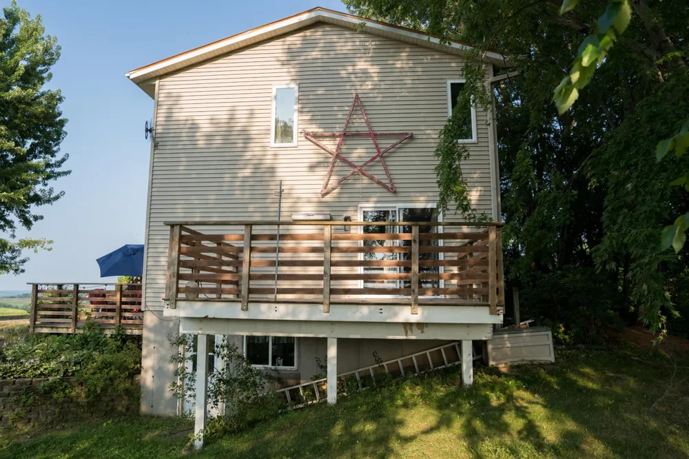 S373 Dammen Road Mondovi, WI 54755