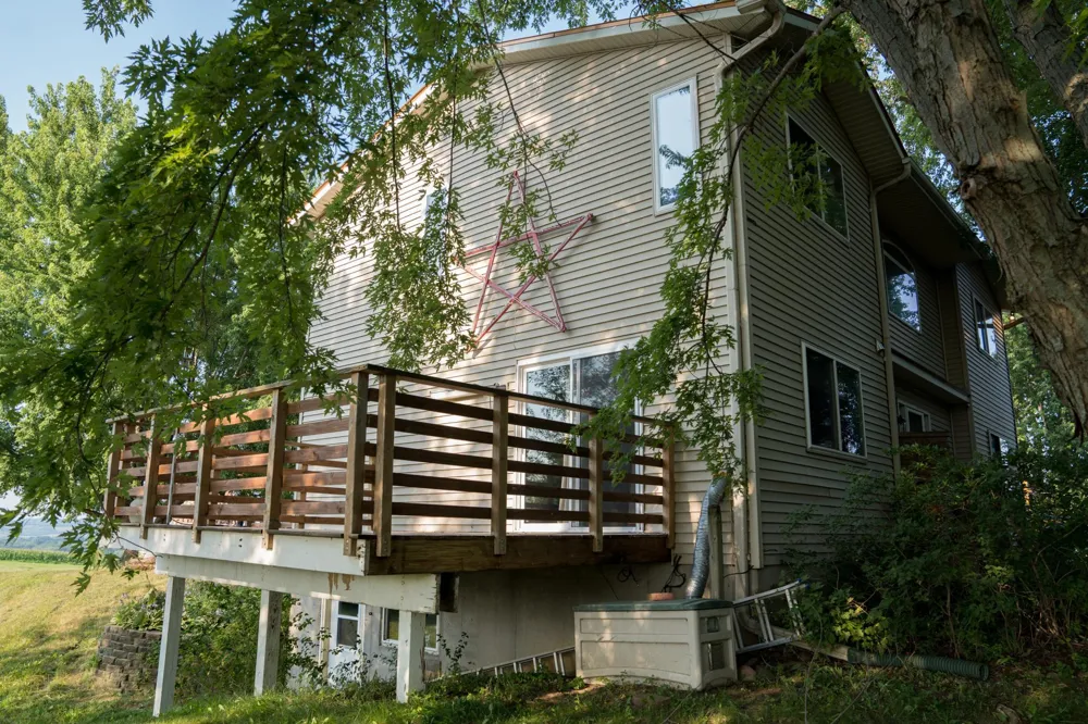 S373 Dammen Road Mondovi, WI 54755