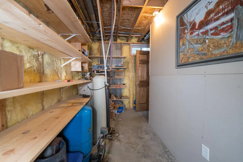 S373 Dammen Road Mondovi, WI 54755