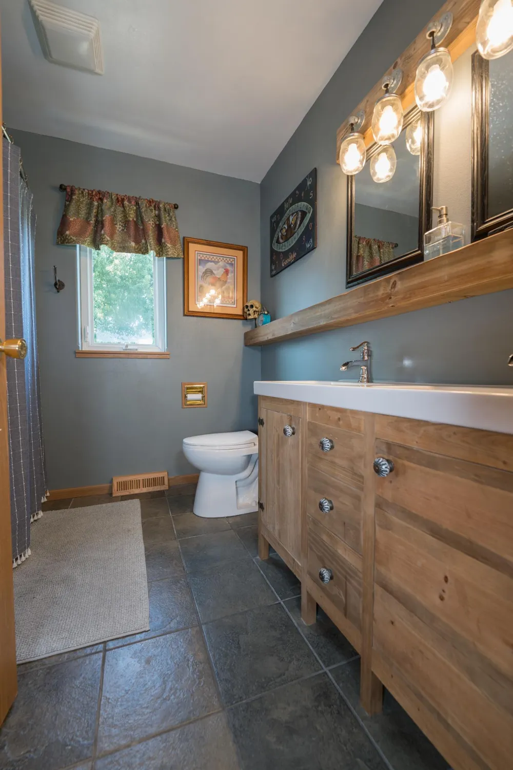 S373 Dammen Road Mondovi, WI 54755