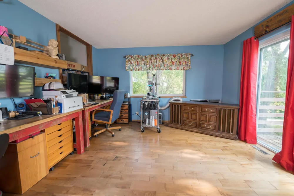 S373 Dammen Road Mondovi, WI 54755