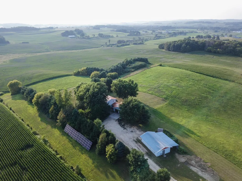 S373 Dammen Road Mondovi, WI 54755
