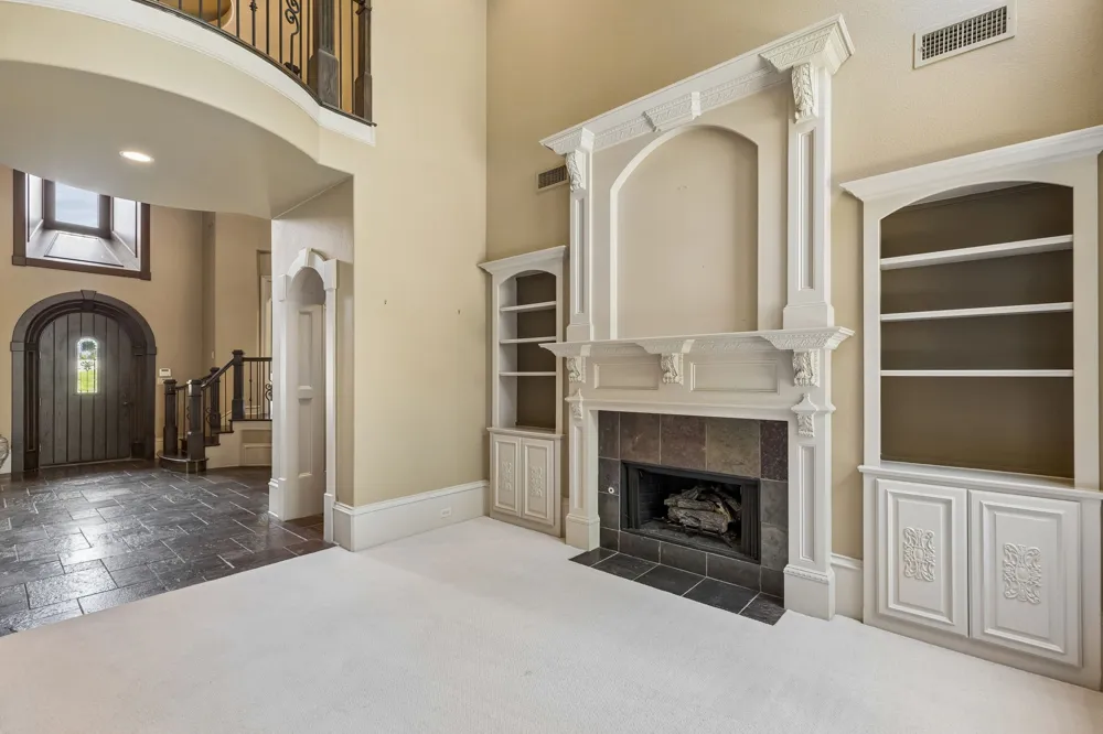 3075 Whispering Oaks Drive Highland Village, TX 75077