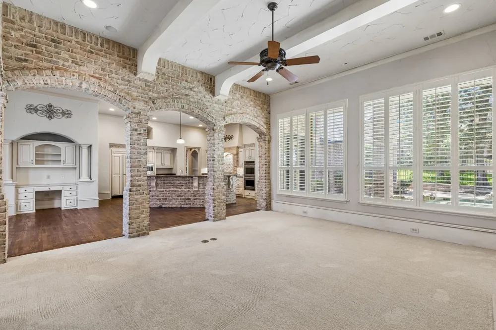 3075 Whispering Oaks Drive Highland Village, TX 75077