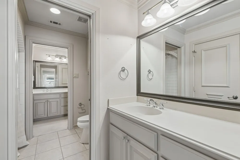 3075 Whispering Oaks Drive Highland Village, TX 75077