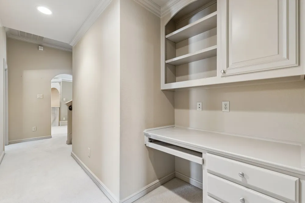 3075 Whispering Oaks Drive Highland Village, TX 75077