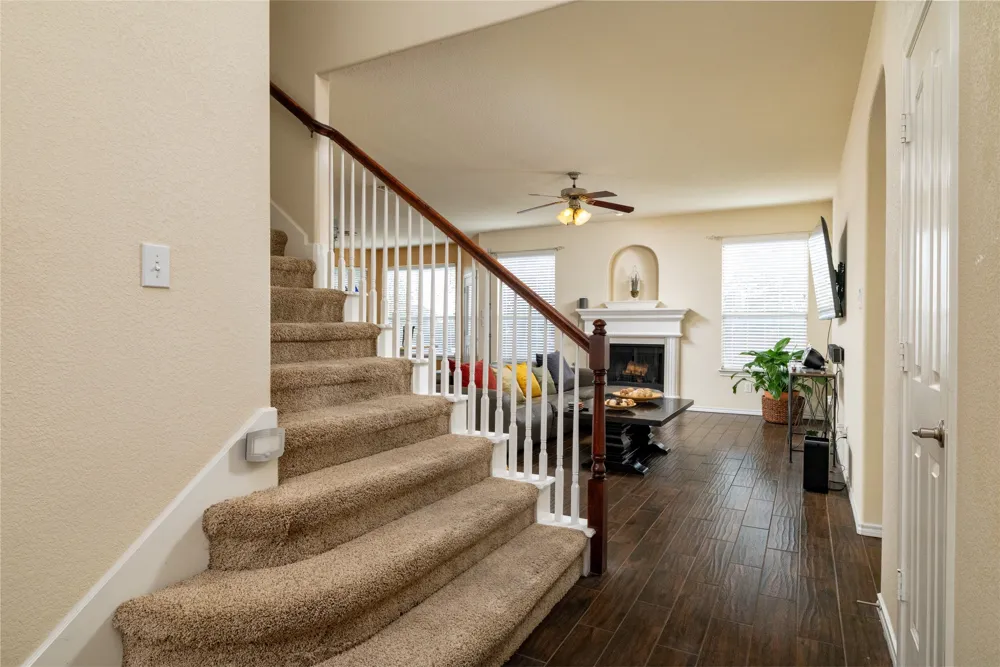 45 Beechcreek Drive Edgecliff Village, TX 76134