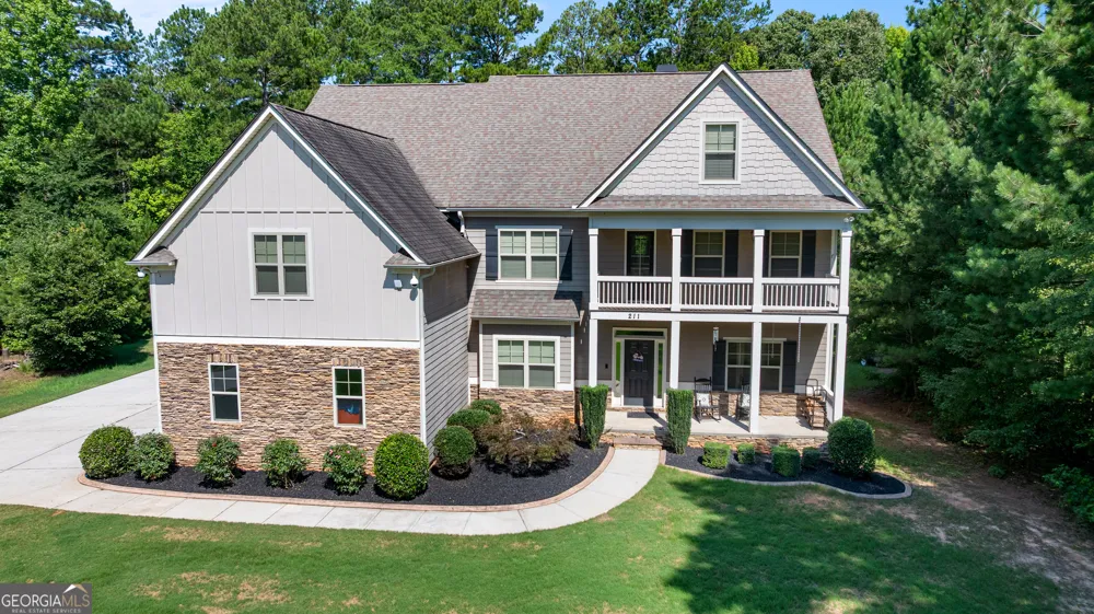211 Fox Hall XING W Senoia, GA 30276