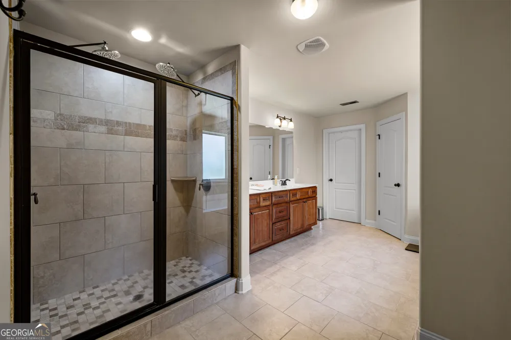 211 Fox Hall XING W Senoia, GA 30276