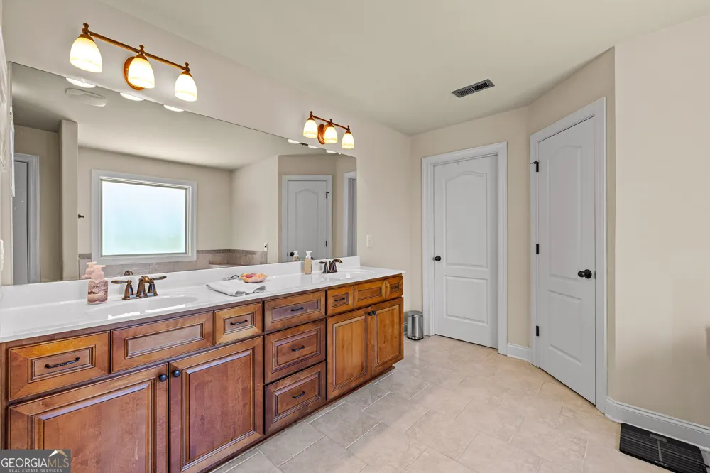 211 Fox Hall XING W Senoia, GA 30276