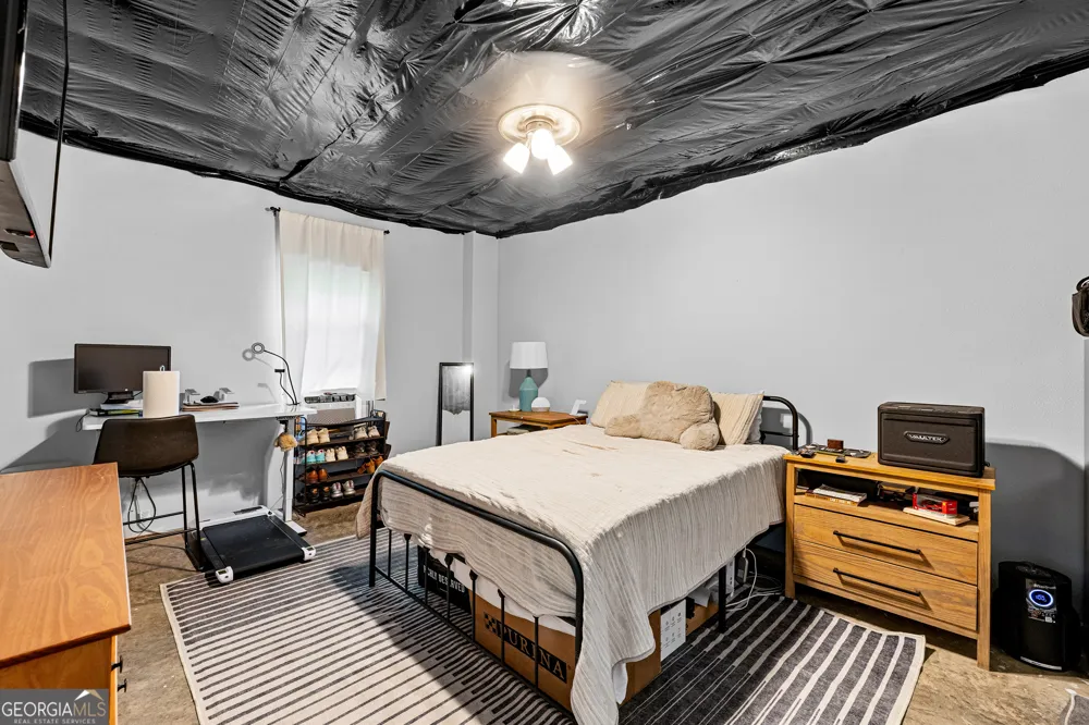 211 Fox Hall XING W Senoia, GA 30276