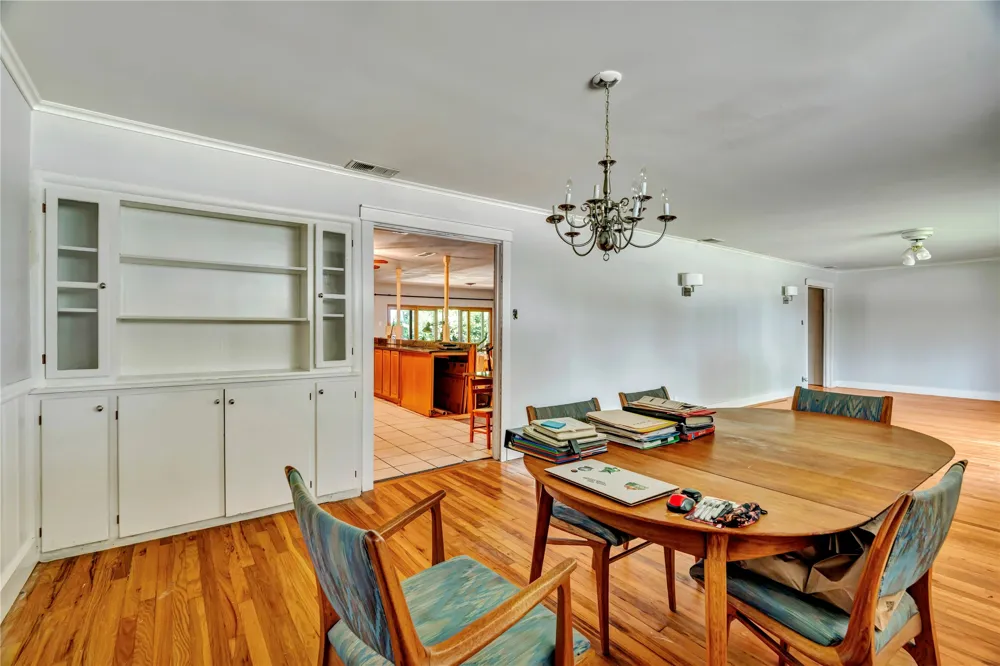 5108 Crown Road Fort Worth, TX 76114