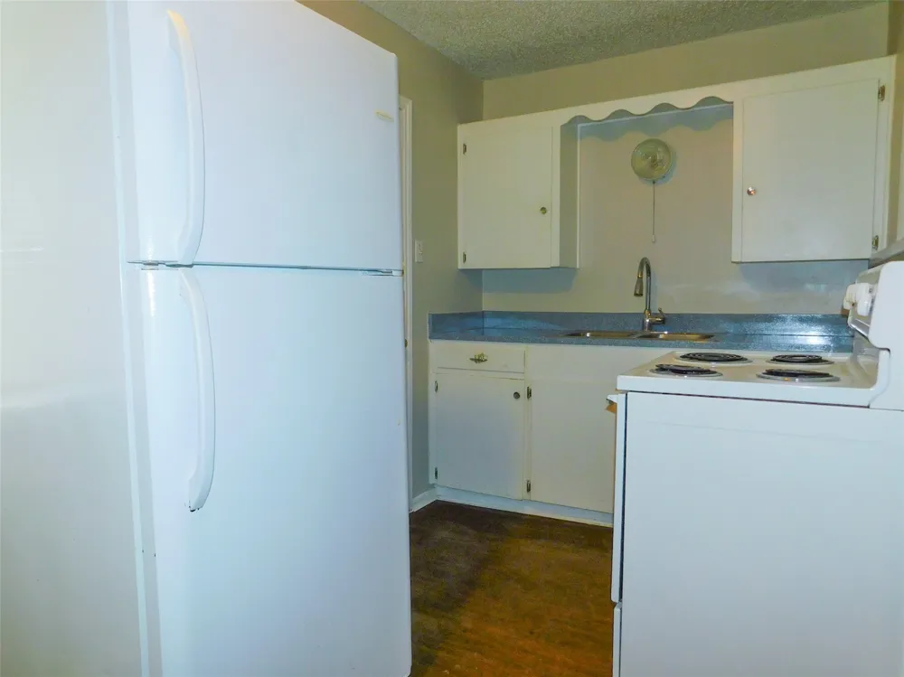 401 Betchan Street #4A Lake Dallas, TX 75065