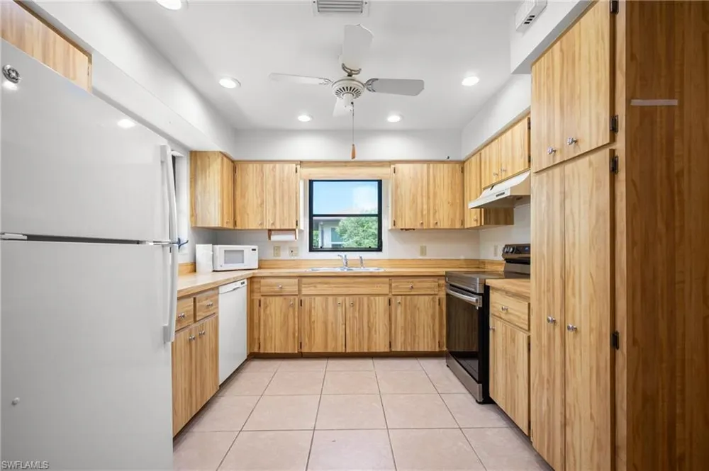 Address Not Shown Englewood, FL 34223