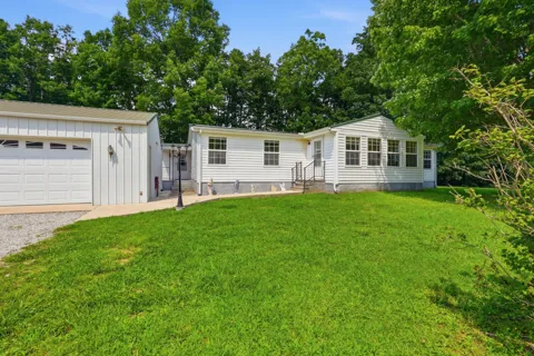 1031 Laurelwood Dr
