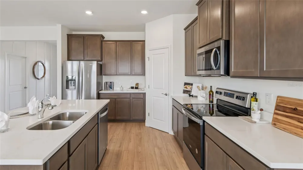 5434 SW 55TH TERRACE Gainesville, FL 32608