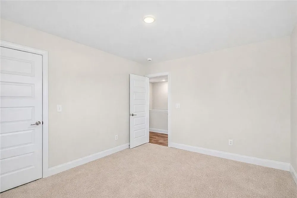 476 Lawson Drive Mansfield, GA 30055