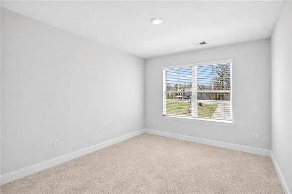 476 Lawson Drive Mansfield, GA 30055