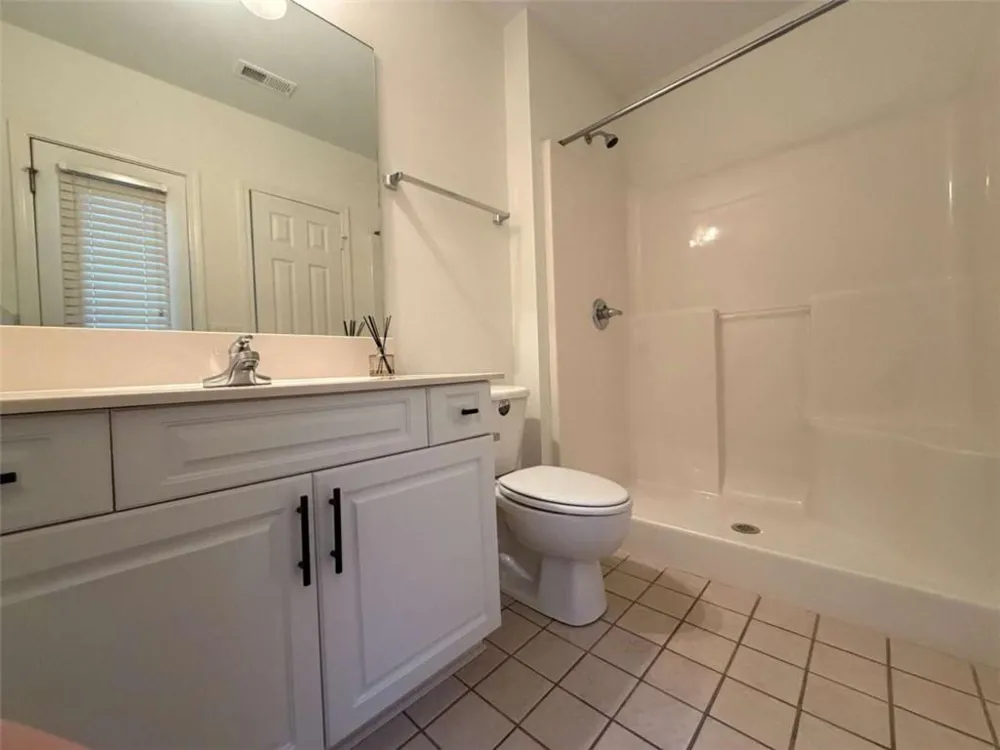 768 Laurel West Lane Dacula, GA 30019