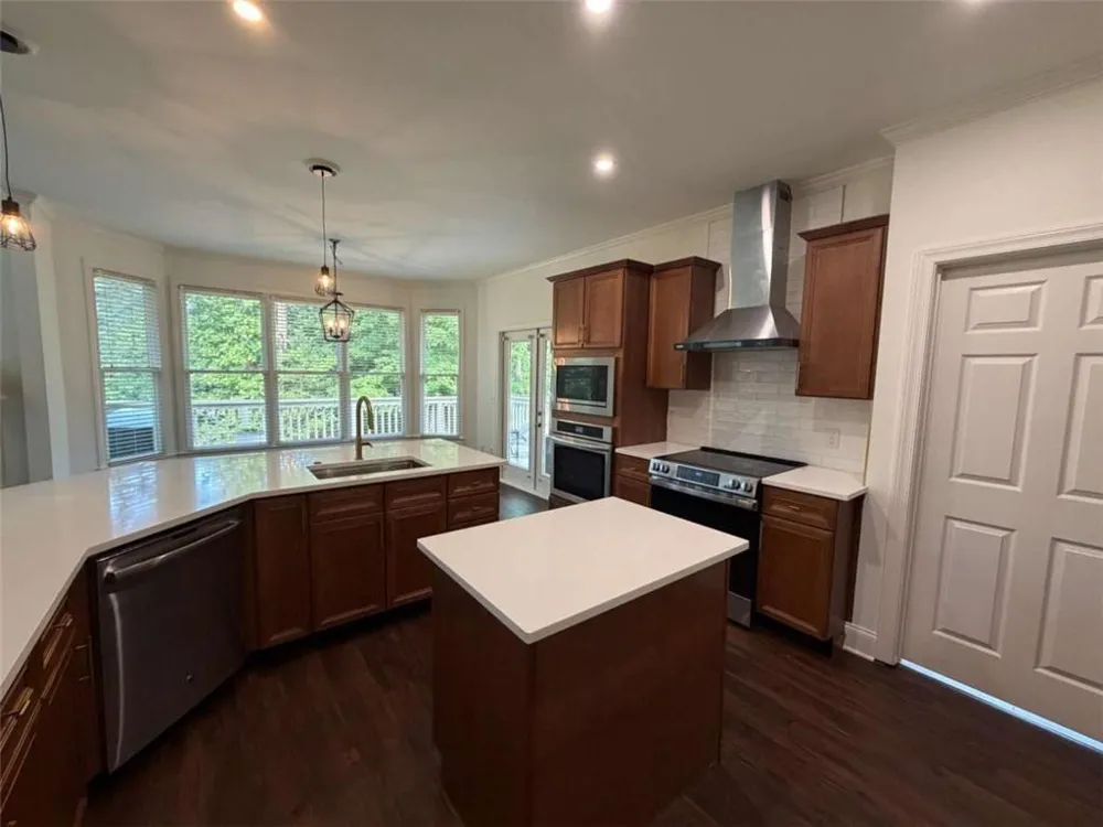 768 Laurel West Lane Dacula, GA 30019