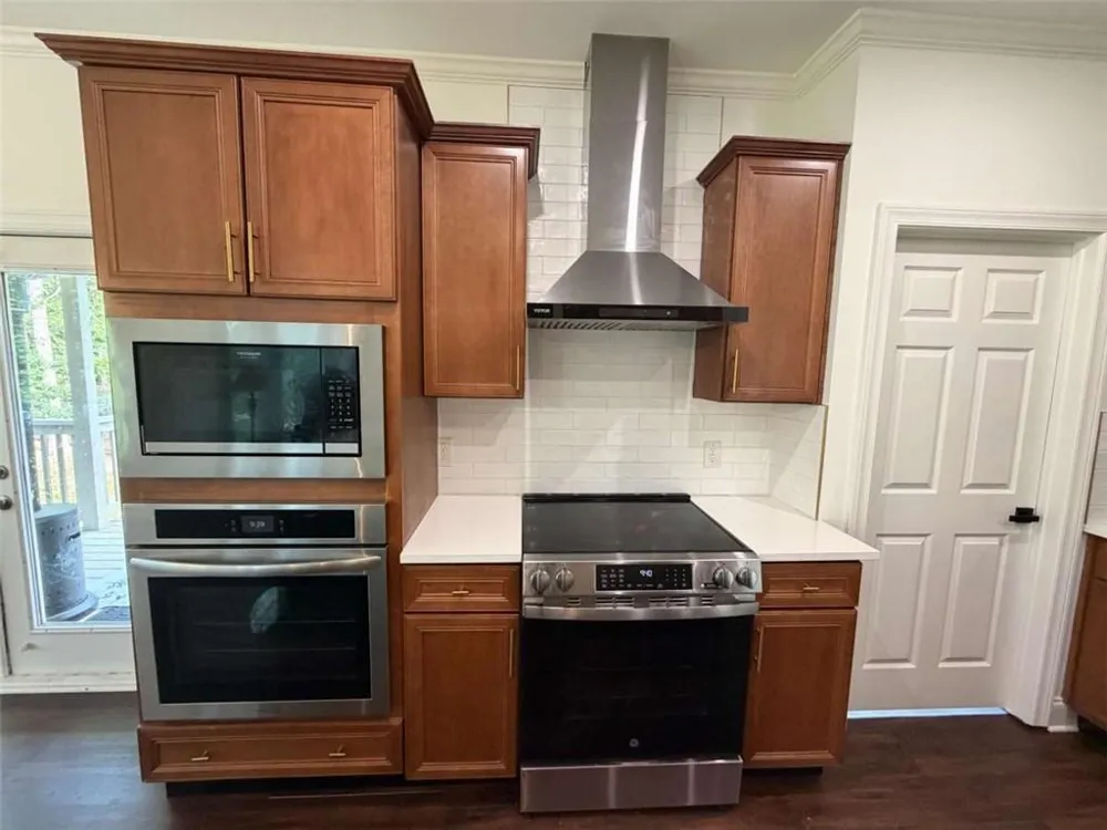 768 Laurel West Lane Dacula, GA 30019
