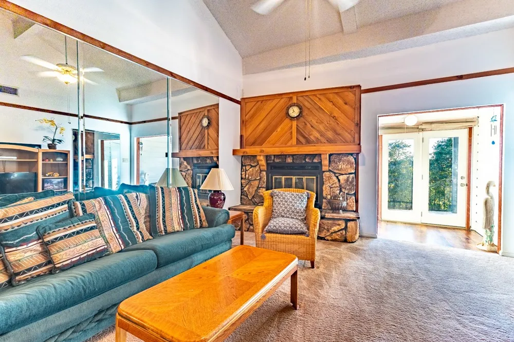3033 Hells Gate Loop #E206 Possum Kingdom Lake, TX 76475