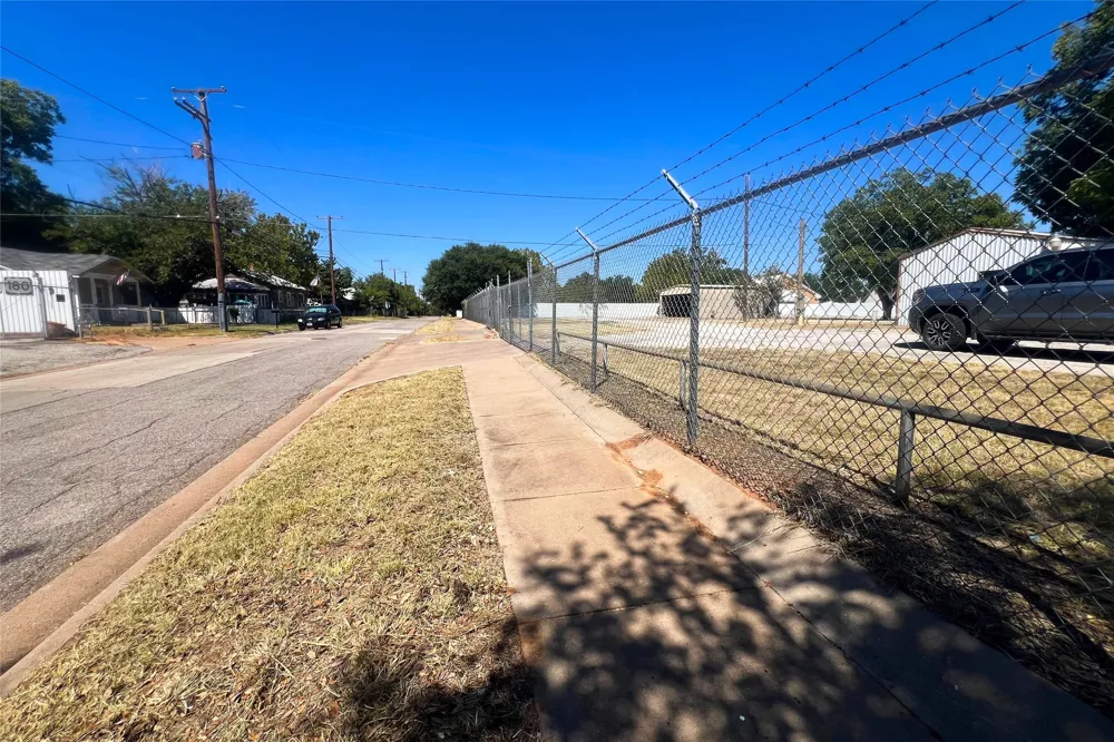 231 Central Expressway 287 Freeway E Wichita Falls, TX 76301