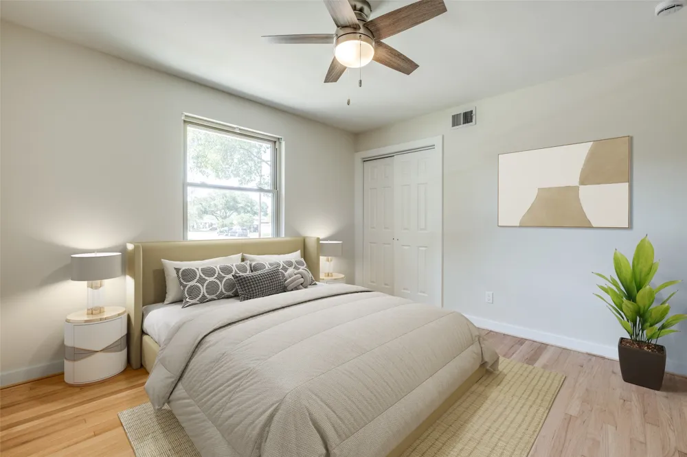 8494 Swift Avenue Dallas, TX 75228