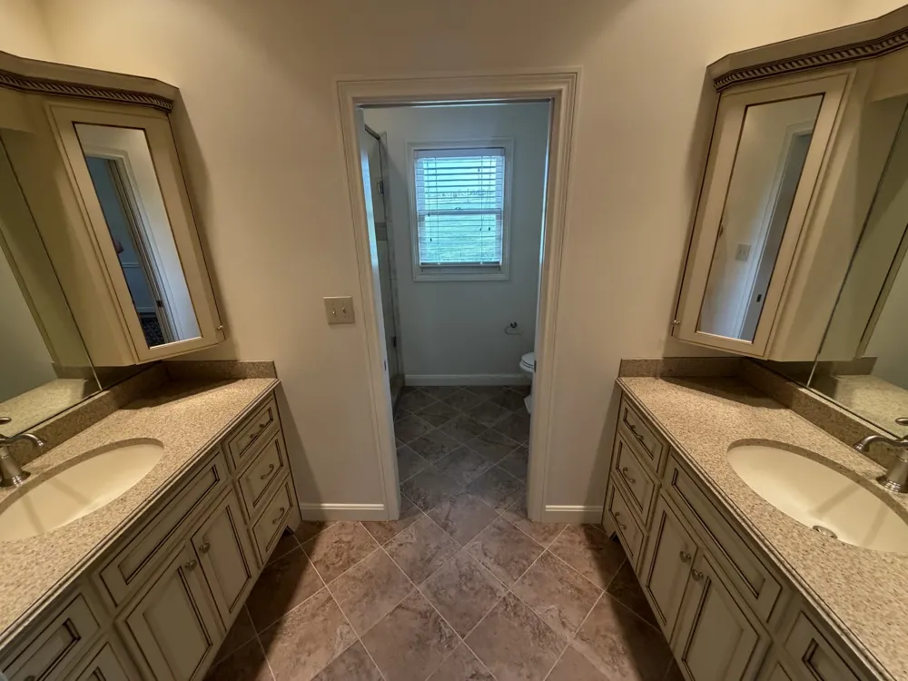 1307 Long Hollow Pike Gallatin, TN 37066