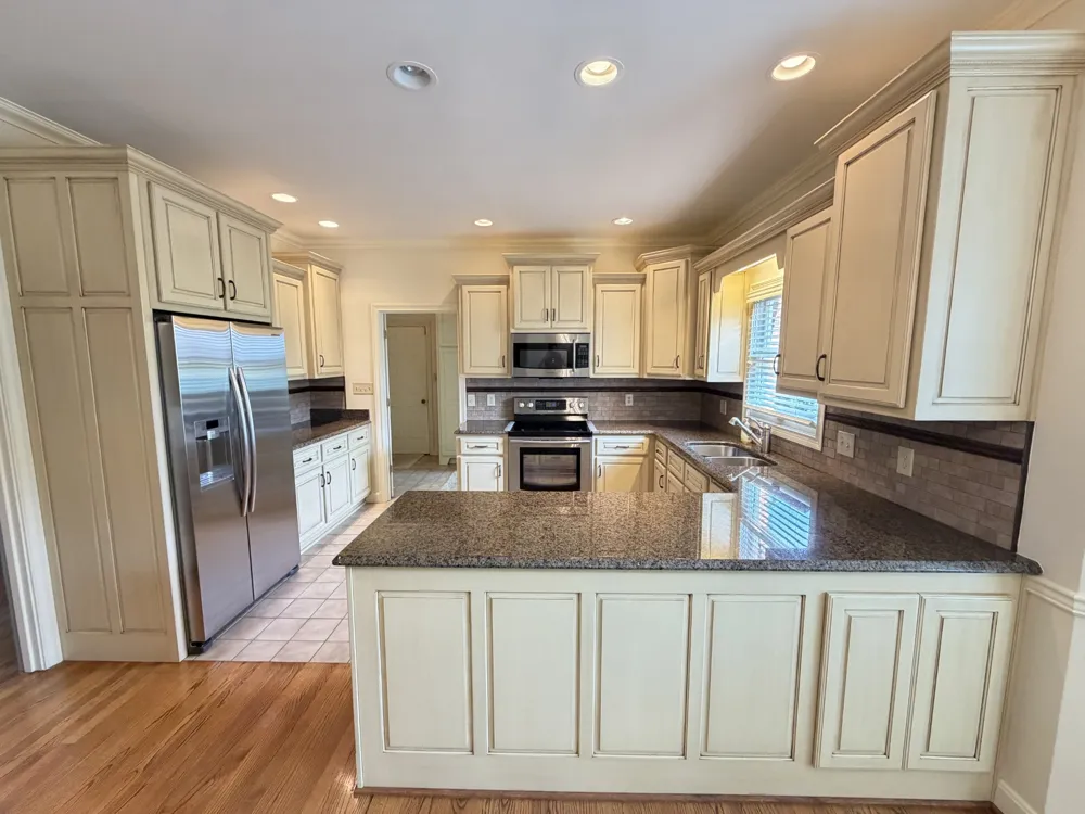 1307 Long Hollow Pike Gallatin, TN 37066