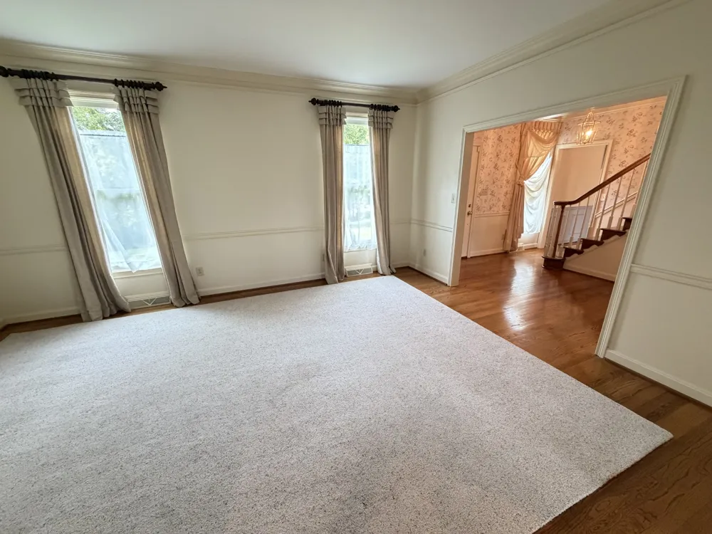 1307 Long Hollow Pike Gallatin, TN 37066