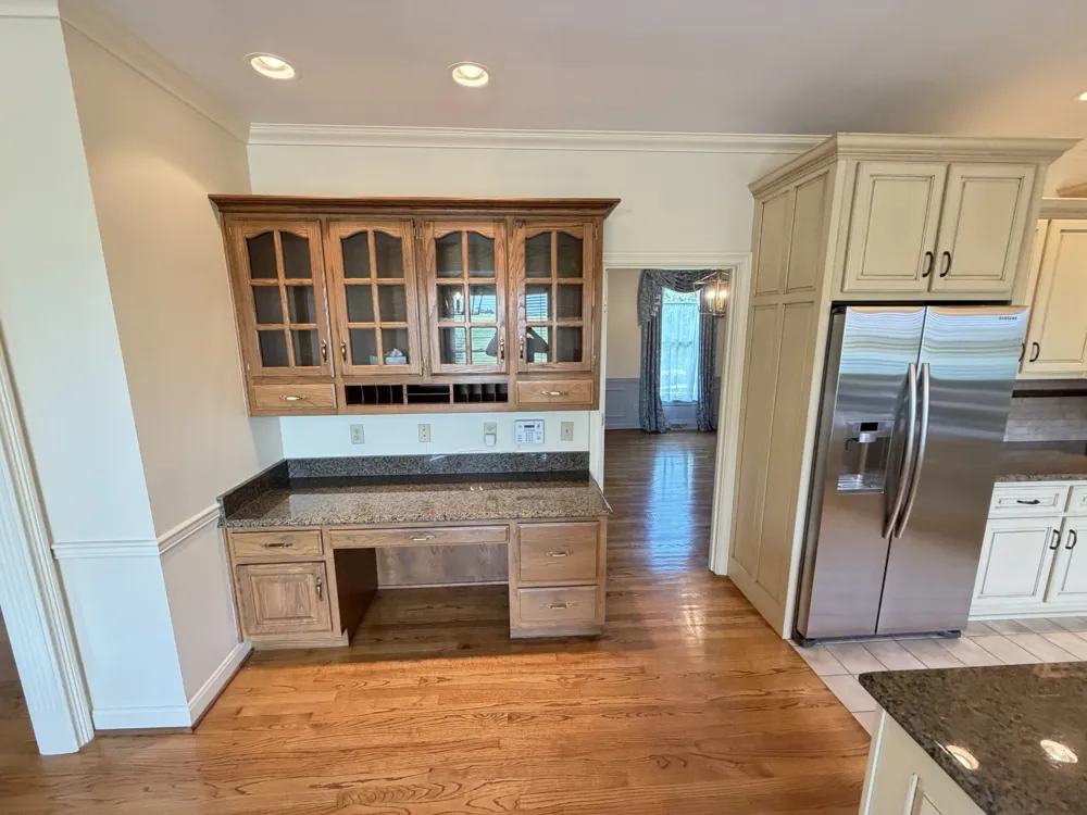 1307 Long Hollow Pike Gallatin, TN 37066