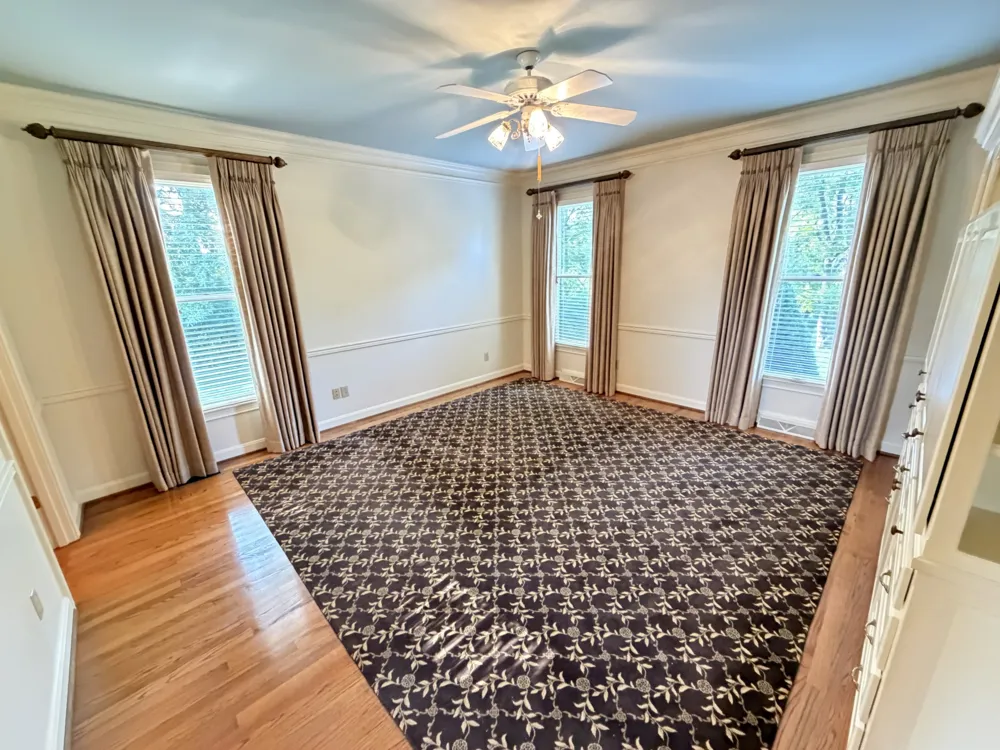 1307 Long Hollow Pike Gallatin, TN 37066
