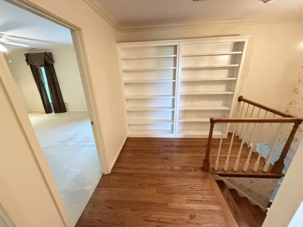 1307 Long Hollow Pike Gallatin, TN 37066