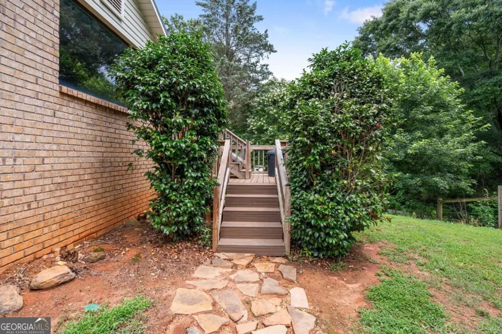 2414 Bethesda Church RD Carrollton, GA 30117