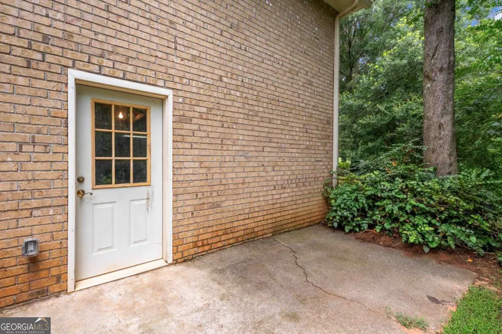 2414 Bethesda Church RD Carrollton, GA 30117