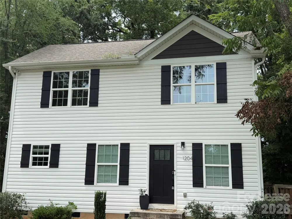 1204 W Airline Avenue Gastonia, NC 28052