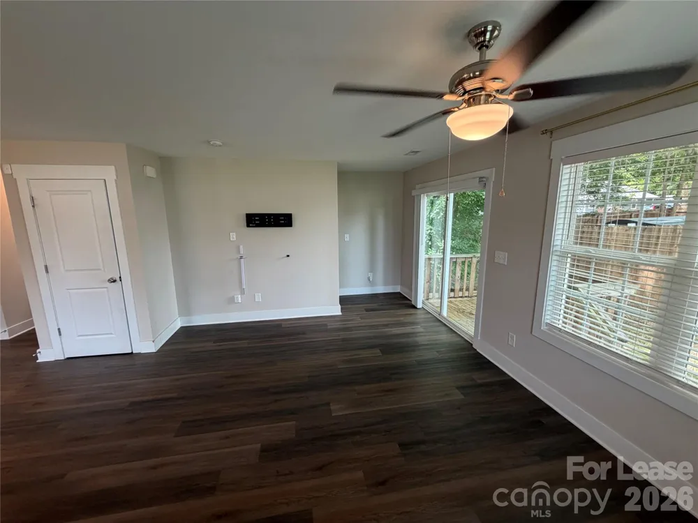 1204 W Airline Avenue Gastonia, NC 28052