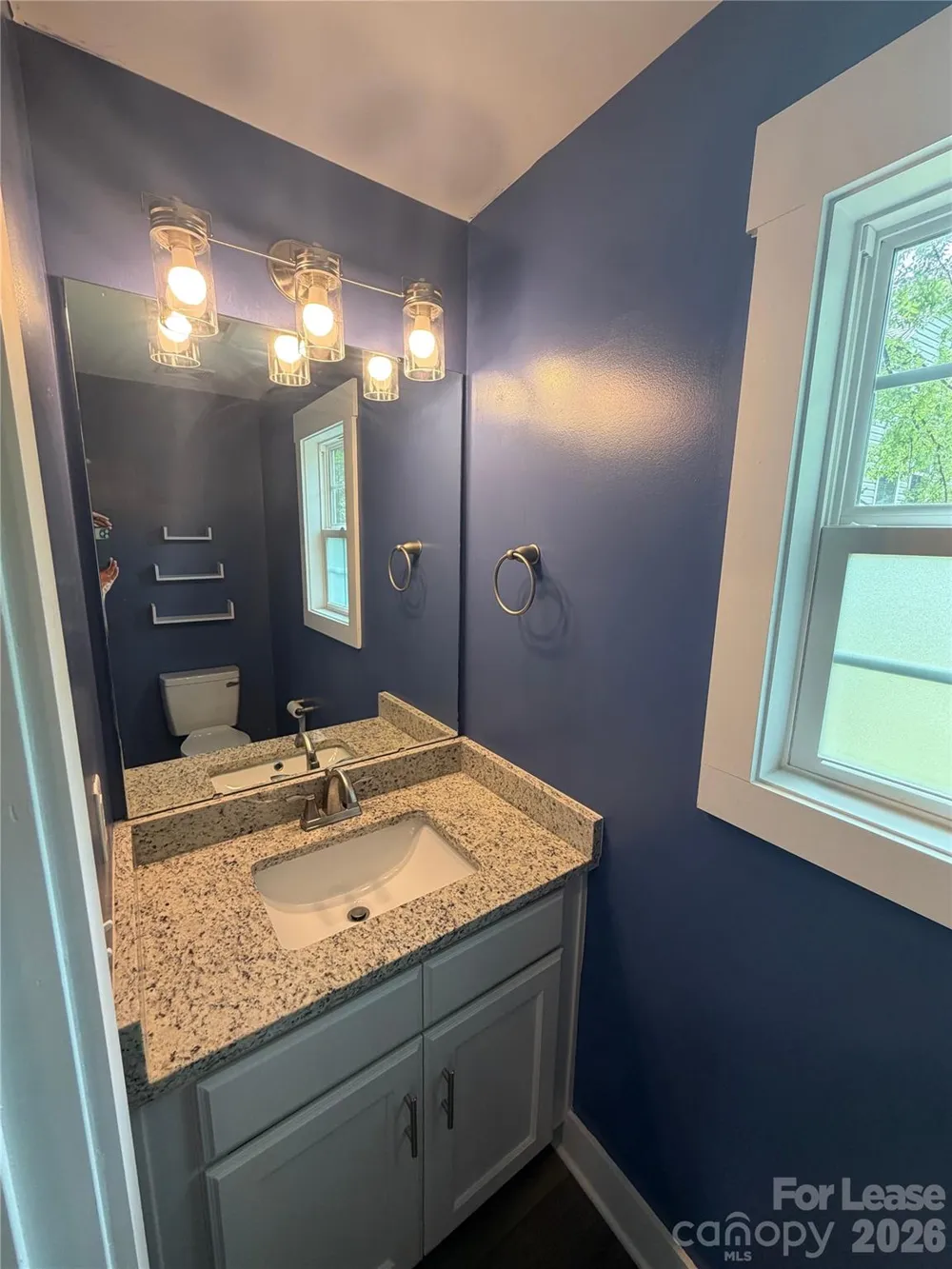1204 W Airline Avenue Gastonia, NC 28052