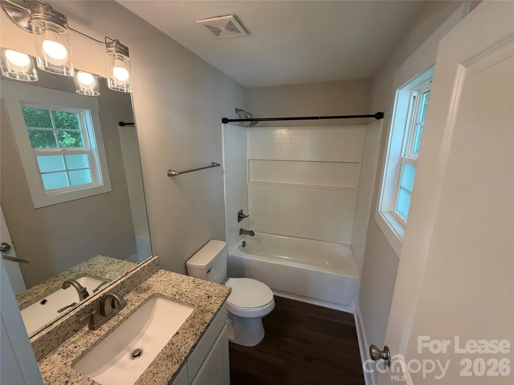 1204 W Airline Avenue Gastonia, NC 28052