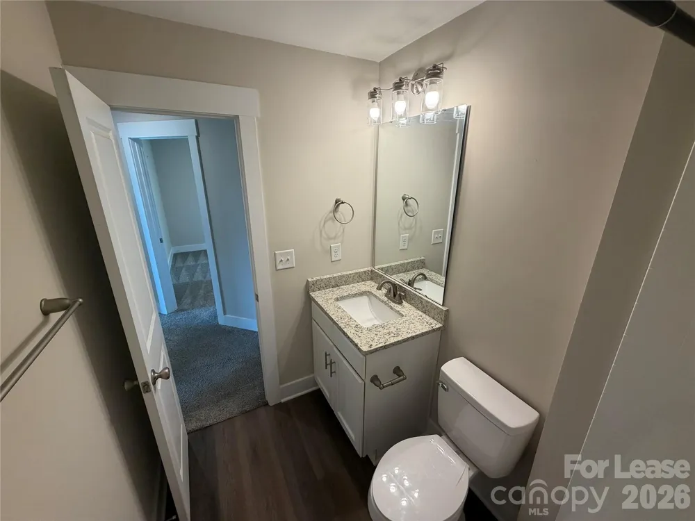 1204 W Airline Avenue Gastonia, NC 28052