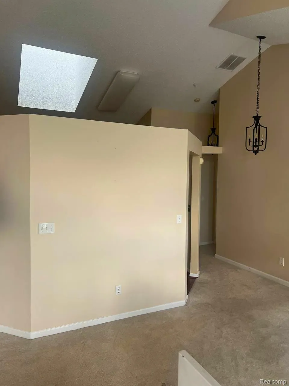 49862 Pointe Crossing Plymouth Charter Township, MI 48170